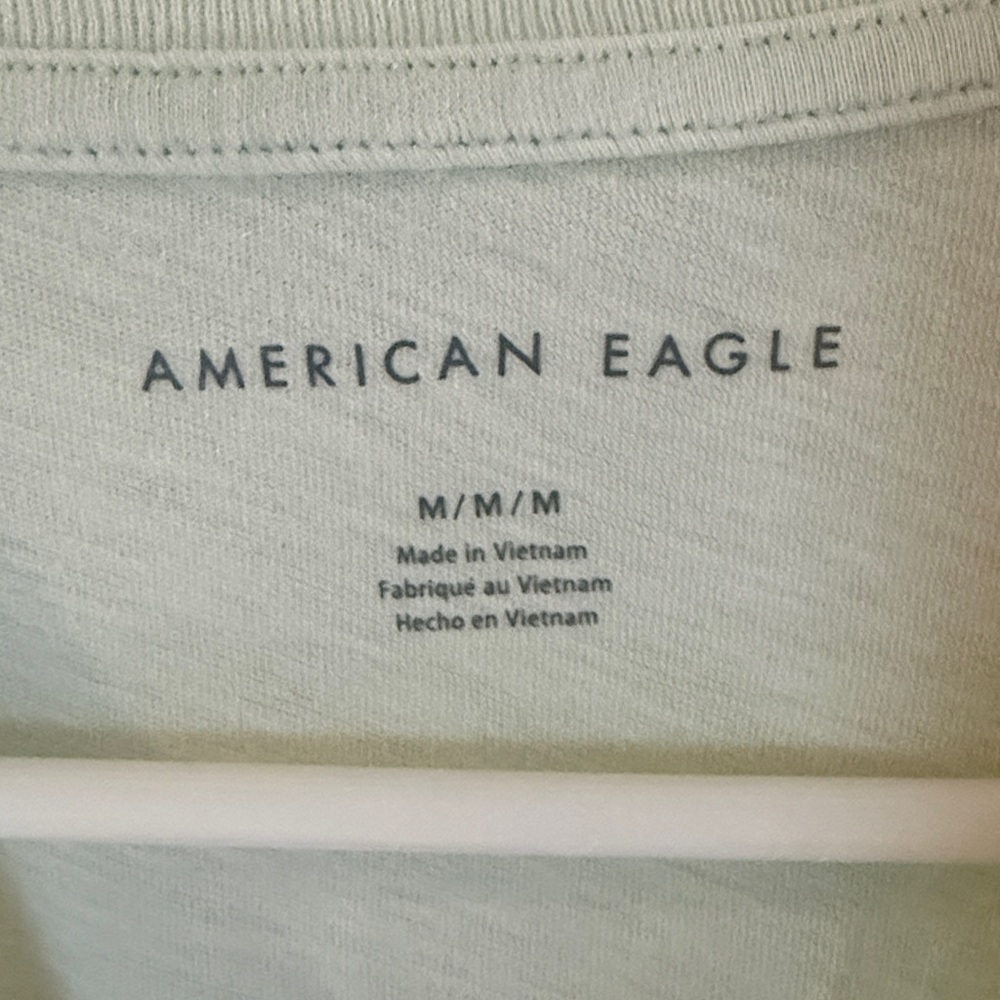 American Eagle Outfitters Light Green Tee with a Positive Message - Picture 3 of 3